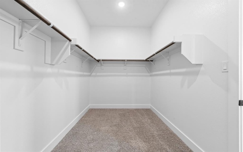 2317 Gypsum Street, Krum, TX 76249, 4 Bedrooms Bedrooms, ,3 BathroomsBathrooms,Residential,For Sale,2317 Gypsum Street,20785045