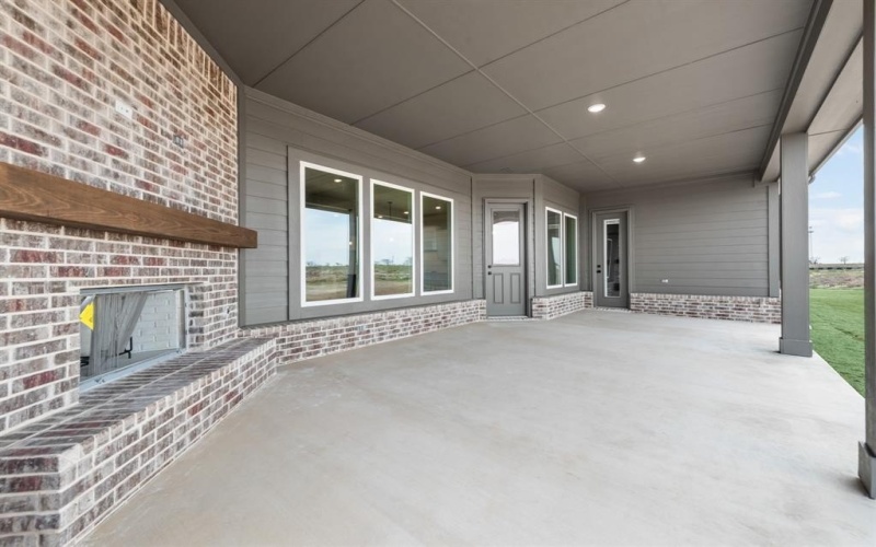 2317 Gypsum Street, Krum, TX 76249, 4 Bedrooms Bedrooms, ,3 BathroomsBathrooms,Residential,For Sale,2317 Gypsum Street,20785045