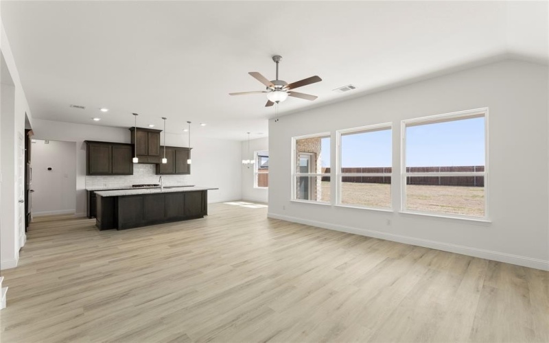 506 Fort Davis, Forney, TX 75126, 3 Habitaciones Habitaciones , ,2 BañosBaños,Residential,En Venta,506 Fort Davis,20785205