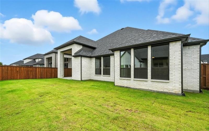 826 Shady Oaks Drive, Rockwall, TX 75087, 4 Habitaciones Habitaciones , ,5 BañosBaños,Residential,En Venta,826 Shady Oaks Drive,0,20785548