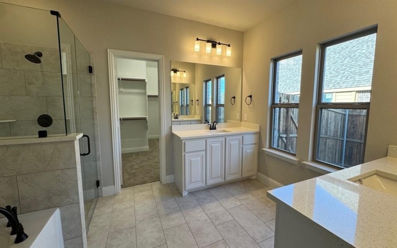 11817 Serval Street, Godley, TX 76044, 5 Bedrooms Bedrooms, ,5 BathroomsBathrooms,Residential,For Sale,11817 Serval Street,20779426