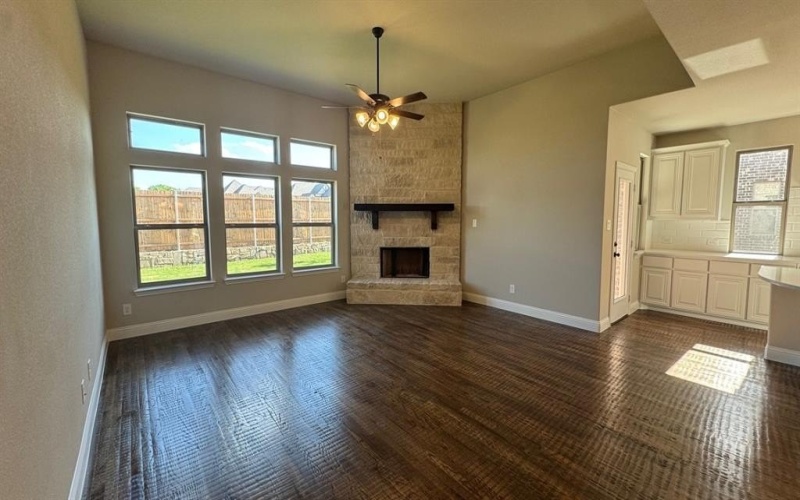 11817 Serval Street, Godley, TX 76044, 5 Bedrooms Bedrooms, ,5 BathroomsBathrooms,Residential,For Sale,11817 Serval Street,20779426