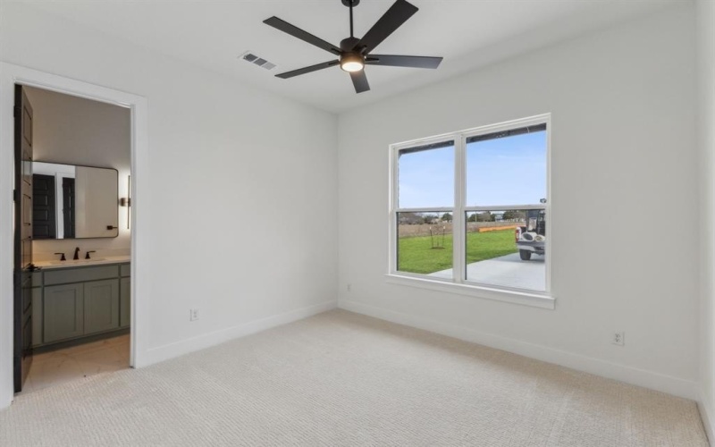6010 Lindenwood Boulevard, Midlothian, TX 76065, 4 Habitaciones Habitaciones , ,3 BañosBaños,Residential,En Venta,6010 Lindenwood Boulevard,20785977