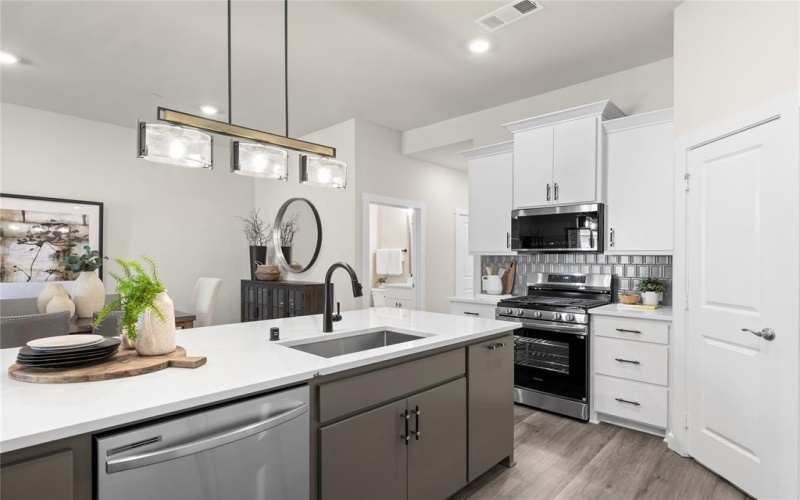 614 Tall Grass Trail, Wylie, TX 75098, 2 Bedrooms Bedrooms, ,2 BathroomsBathrooms,Residential,For Sale,614 Tall Grass Trail,20773203