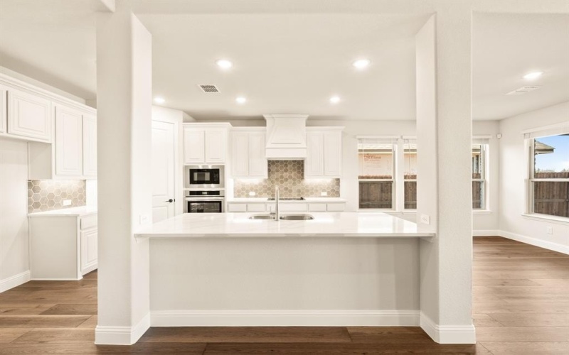 513 Red Maple Road, Waxahachie, TX 75165, 4 Bedrooms Bedrooms, ,3 BathroomsBathrooms,Residential,For Sale,513 Red Maple Road,20786418