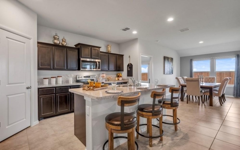 723 DURANGO Lane, Cleburne, TX 76033, 4 Habitaciones Habitaciones , ,2 BañosBaños,Residential,En Venta,723 DURANGO Lane,20773683