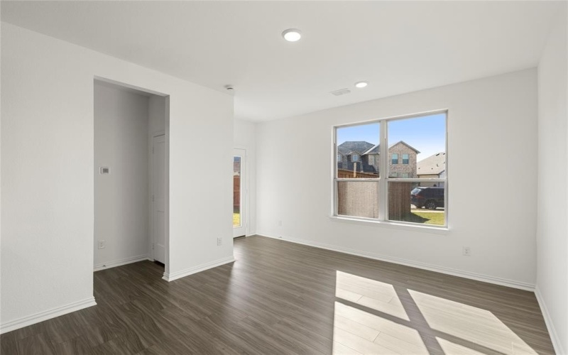 1457 Martingale Ln, Forney, TX 75126, 4 Habitaciones Habitaciones , ,3 BañosBaños,Residential,En Venta,1457 Martingale Ln,20786516