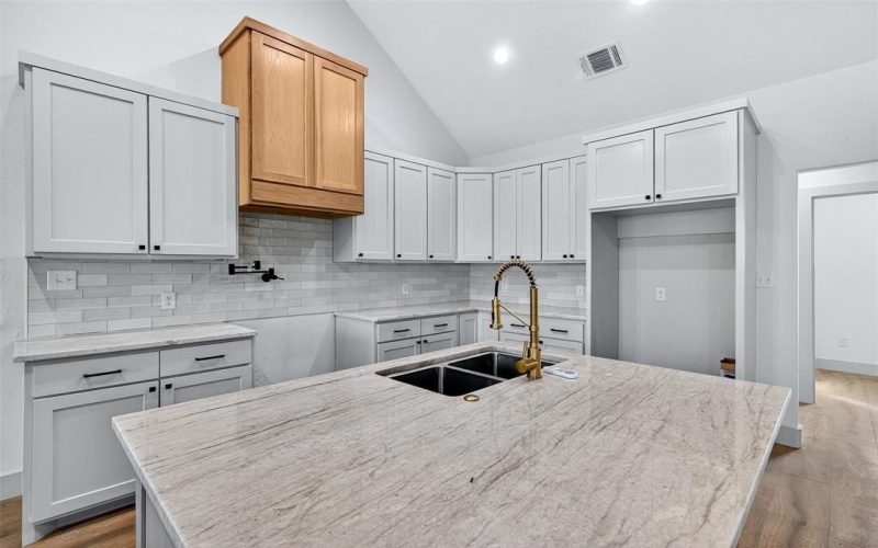 5243 Old Town Road, Whitesboro, TX 76273, 3 Habitaciones Habitaciones , ,2 BañosBaños,Residential,En Venta,5243 Old Town Road,0,20773892