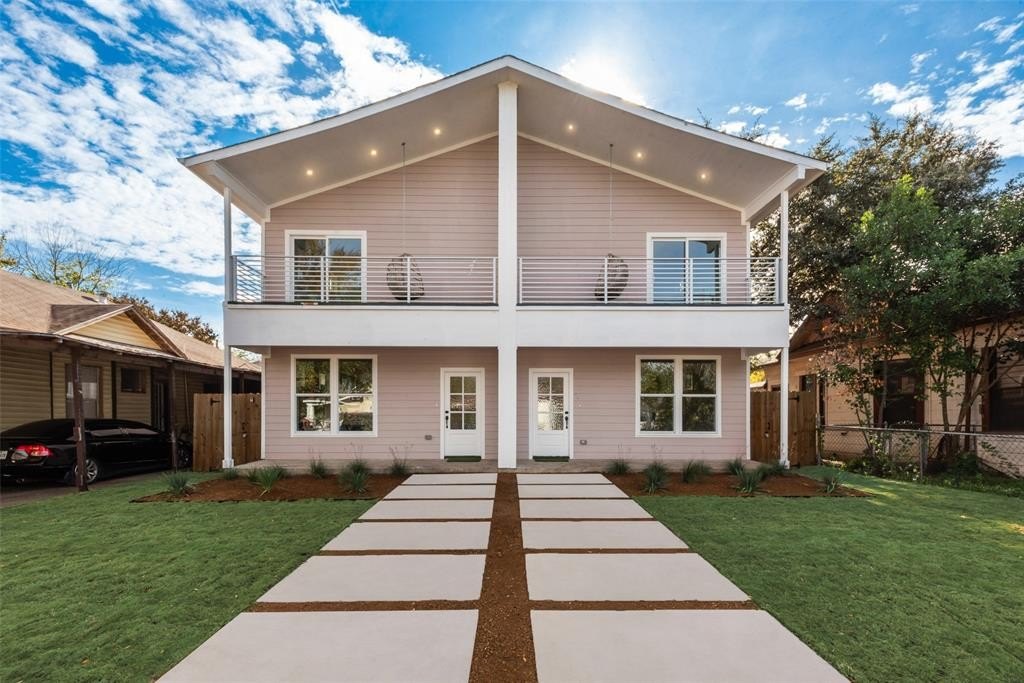 632 Melba Street, Dallas, TX 75208, 6 Bedrooms Bedrooms, ,5 BathroomsBathrooms,Residential Multi Family,For Sale,632 Melba Street,20787457