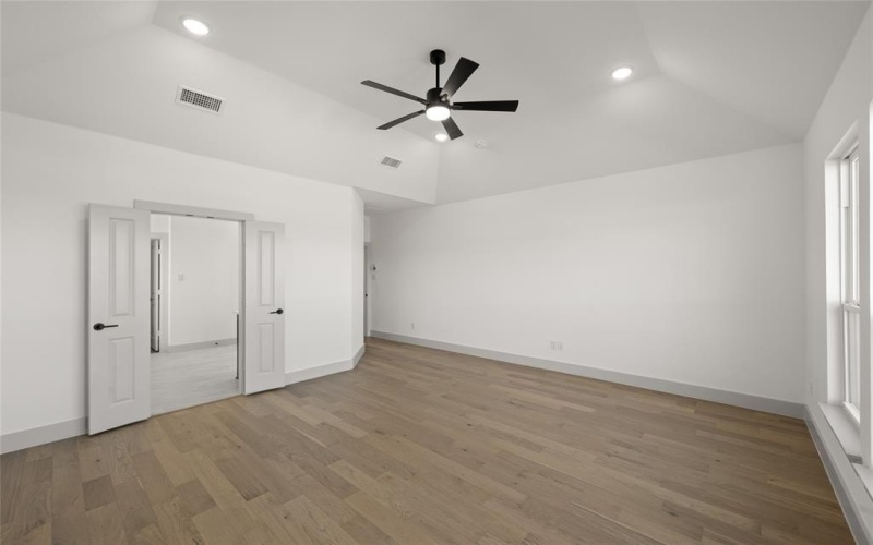 7112 Seagrove Court, Grand Prairie, TX 75054, 5 Bedrooms Bedrooms, ,5 BathroomsBathrooms,Residential,For Sale,7112 Seagrove Court,20787854