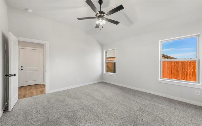 1102 Holly Street, Cleburne, TX 76033, 3 Bedrooms Bedrooms, ,2 BathroomsBathrooms,Residential,For Sale,1102 Holly Street,20788314
