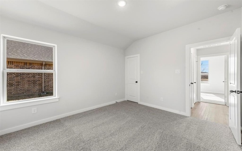 1102 Holly Street, Cleburne, TX 76033, 3 Bedrooms Bedrooms, ,2 BathroomsBathrooms,Residential,For Sale,1102 Holly Street,20788314