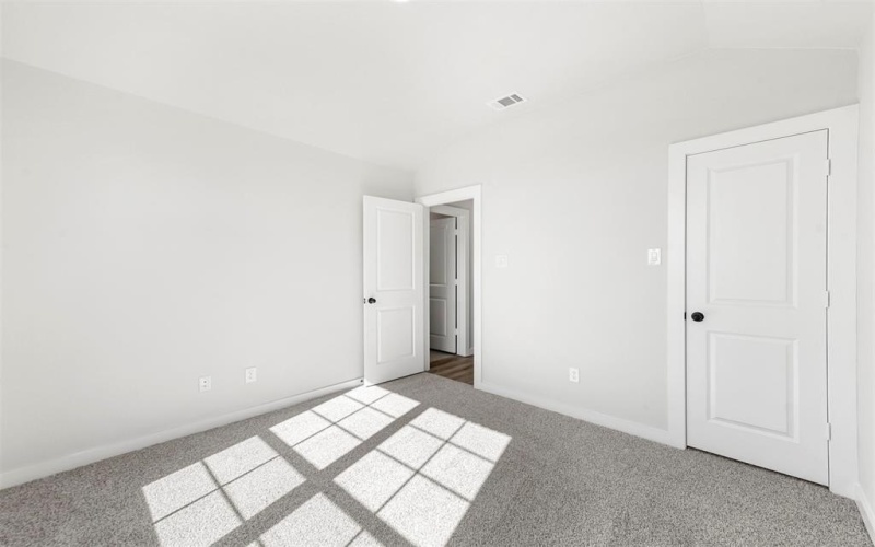 1102 Holly Street, Cleburne, TX 76033, 3 Bedrooms Bedrooms, ,2 BathroomsBathrooms,Residential,For Sale,1102 Holly Street,20788314