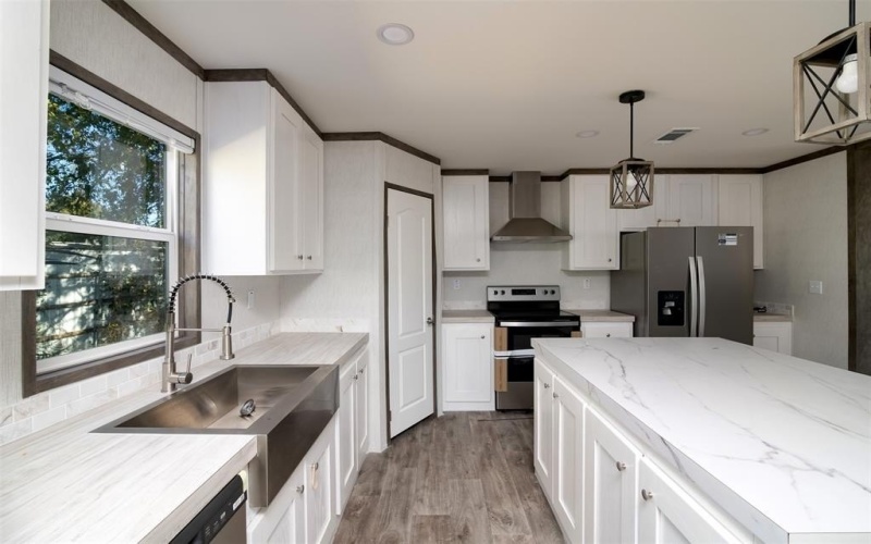 700 Alaska Street, Keene, TX 76059, 3 Bedrooms Bedrooms, ,2 BathroomsBathrooms,Residential,For Sale,700 Alaska Street,20788426