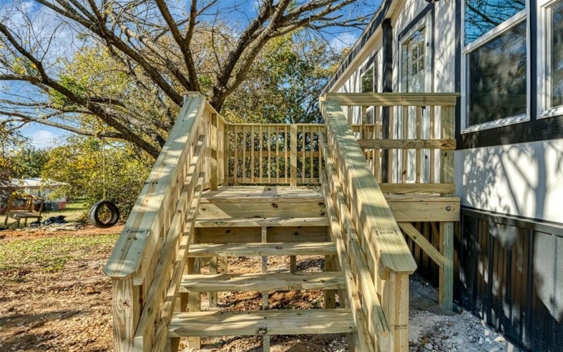 700 Alaska Street, Keene, TX 76059, 3 Bedrooms Bedrooms, ,2 BathroomsBathrooms,Residential,For Sale,700 Alaska Street,20788426