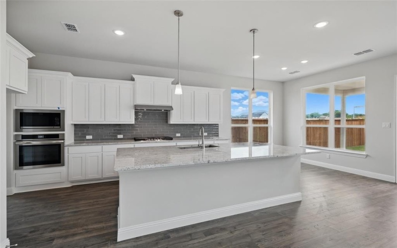 713 Meridian Drive, Aledo, TX 76008, 5 Habitaciones Habitaciones , ,5 BañosBaños,Residential,En Venta,713 Meridian Drive,20796218