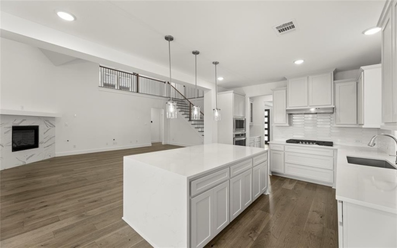 1351 Melcer Street, Frisco, TX 75036, 5 Habitaciones Habitaciones , ,3 BañosBaños,Residential,En Venta,1351 Melcer Street,20792385