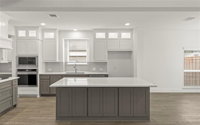 1313 Overton Street, Frisco, TX 75036, 5 Habitaciones Habitaciones , ,5 BañosBaños,Residential,En Venta,1313 Overton Street,20792407