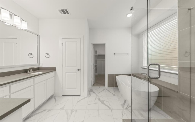 1313 Overton Street, Frisco, TX 75036, 5 Habitaciones Habitaciones , ,5 BañosBaños,Residential,En Venta,1313 Overton Street,20792407