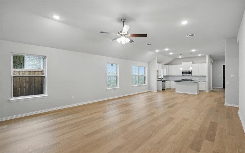 16357 Renault Street, Fort Worth, TX 76247, 3 Habitaciones Habitaciones , ,2 BañosBaños,Residential,En Venta,16357 Renault Street,20796302