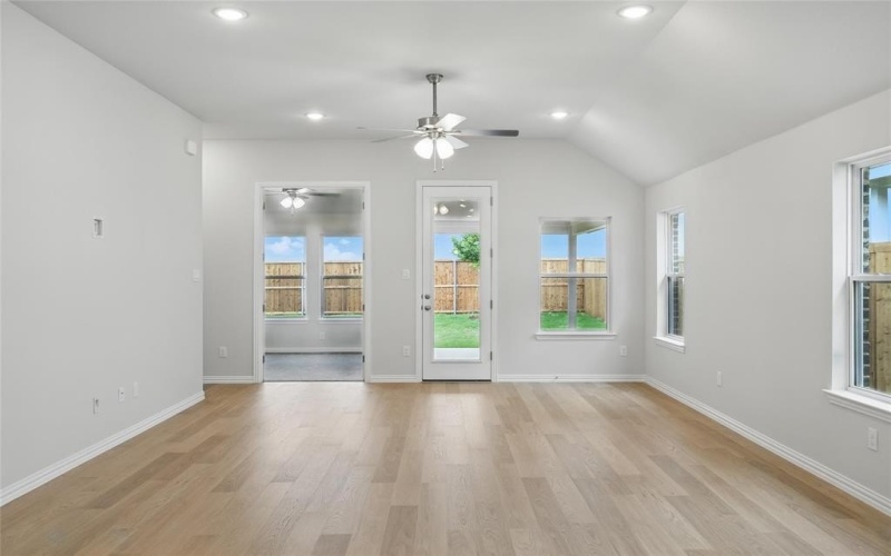 16357 Renault Street, Fort Worth, TX 76247, 3 Habitaciones Habitaciones , ,2 BañosBaños,Residential,En Venta,16357 Renault Street,20796302