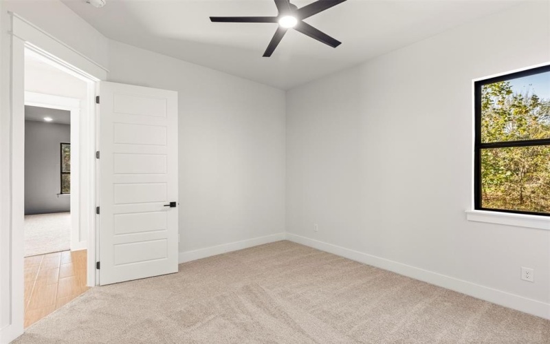 16229 COUNTY ROAD 452, Lindale, TX 75771, 4 Habitaciones Habitaciones , ,3 BañosBaños,Residential,En Venta,16229 COUNTY ROAD 452,20792596