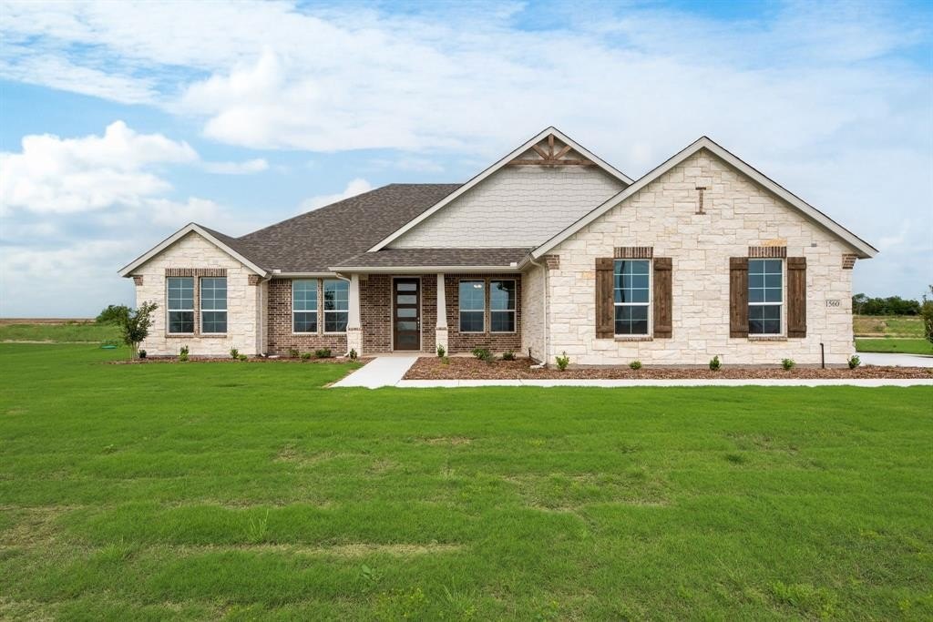 1560 County Road 200, Valley View, TX 76272, 4 Bedrooms Bedrooms, ,3 BathroomsBathrooms,Residential,For Sale,1560 County Road 200,20792951