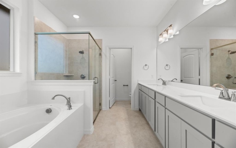 1560 County Road 200, Valley View, TX 76272, 4 Bedrooms Bedrooms, ,3 BathroomsBathrooms,Residential,For Sale,1560 County Road 200,20792951