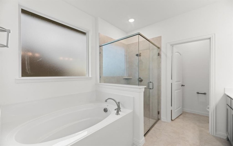 1560 County Road 200, Valley View, TX 76272, 4 Bedrooms Bedrooms, ,3 BathroomsBathrooms,Residential,For Sale,1560 County Road 200,20792951