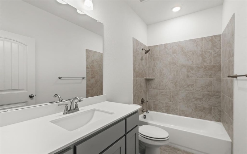 1560 County Road 200, Valley View, TX 76272, 4 Bedrooms Bedrooms, ,3 BathroomsBathrooms,Residential,For Sale,1560 County Road 200,20792951