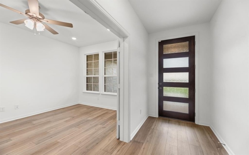 1560 County Road 200, Valley View, TX 76272, 4 Bedrooms Bedrooms, ,3 BathroomsBathrooms,Residential,For Sale,1560 County Road 200,20792951