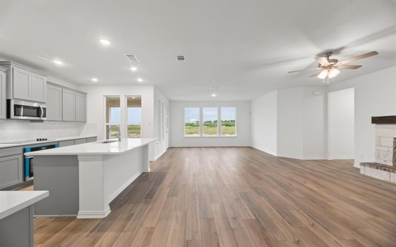 1560 County Road 200, Valley View, TX 76272, 4 Bedrooms Bedrooms, ,3 BathroomsBathrooms,Residential,For Sale,1560 County Road 200,20792951