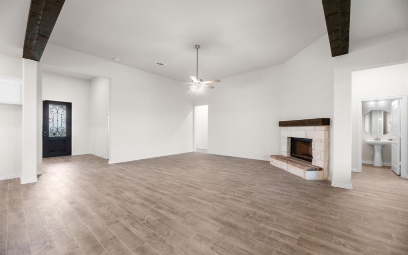 1530 County Road 200, Valley View, TX 76272, 4 Habitaciones Habitaciones , ,2 BañosBaños,Residential,En Venta,1530 County Road 200,20792968