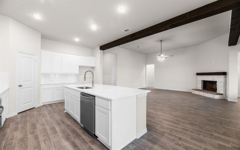 1530 County Road 200, Valley View, TX 76272, 4 Habitaciones Habitaciones , ,2 BañosBaños,Residential,En Venta,1530 County Road 200,20792968