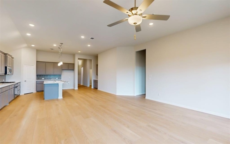 7220 Monarch Trail, McKinney, TX 75071, 4 Bedrooms Bedrooms, ,2 BathroomsBathrooms,Residential,For Sale,7220 Monarch Trail,20793656