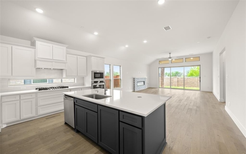3742 Ironwood Street, Midlothian, TX 76065, 4 Bedrooms Bedrooms, ,3 BathroomsBathrooms,Residential,For Sale,3742 Ironwood Street,20794275