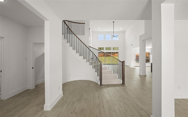616 South Hidden Lakes Drive, DeSoto, TX 75115, 5 Habitaciones Habitaciones , ,5 BañosBaños,Residential,En Venta,616 South Hidden Lakes Drive,0,20794331