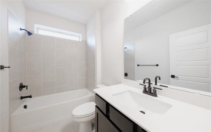 3915 Jimson Avenue, Midlothian, TX 76065, 4 Bedrooms Bedrooms, ,3 BathroomsBathrooms,Residential,For Sale,3915 Jimson Avenue,20789591
