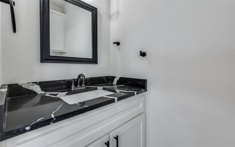 5610 Black Pine Circle, Granbury, TX 76048, 3 Habitaciones Habitaciones , ,2 BañosBaños,Residential,En Venta,5610 Black Pine Circle,20794562