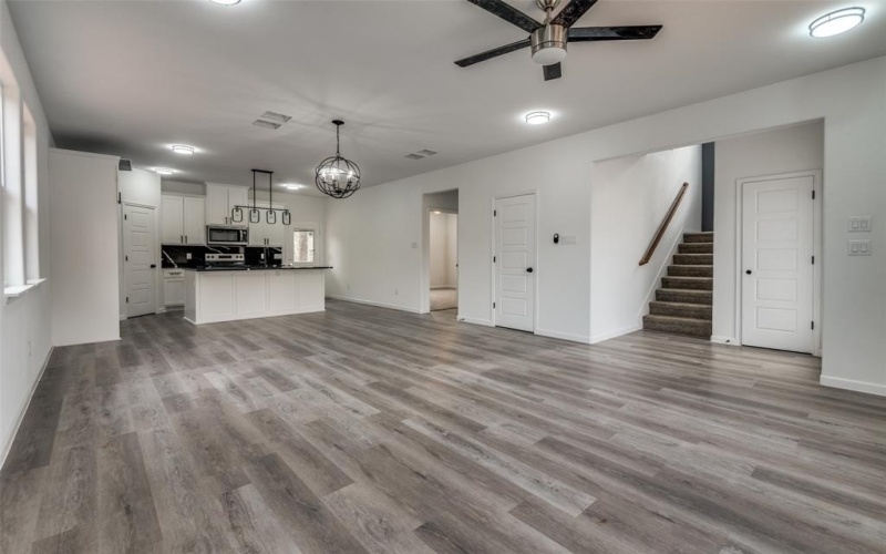 5610 Black Pine Circle, Granbury, TX 76048, 3 Habitaciones Habitaciones , ,2 BañosBaños,Residential,En Venta,5610 Black Pine Circle,20794562