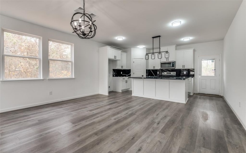 5610 Black Pine Circle, Granbury, TX 76048, 3 Habitaciones Habitaciones , ,2 BañosBaños,Residential,En Venta,5610 Black Pine Circle,20794562