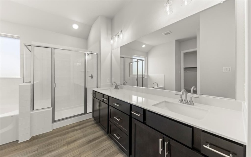 4115 Olmsted Drive, Rockwall, TX 75032, 3 Bedrooms Bedrooms, ,2 BathroomsBathrooms,Residential,For Sale,4115 Olmsted Drive,20794604