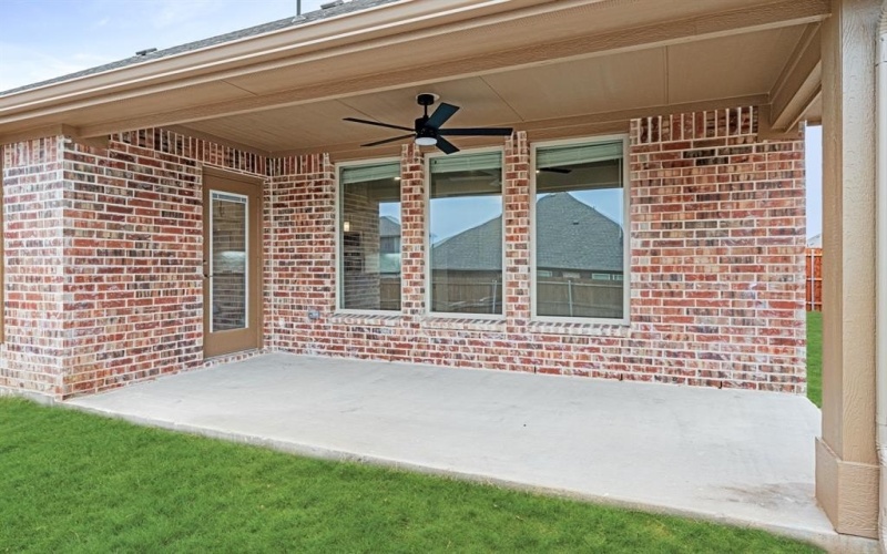 4818 Bel Air Drive, Midlothian, TX 76065, 4 Bedrooms Bedrooms, ,3 BathroomsBathrooms,Residential,For Sale,4818 Bel Air Drive,20789945