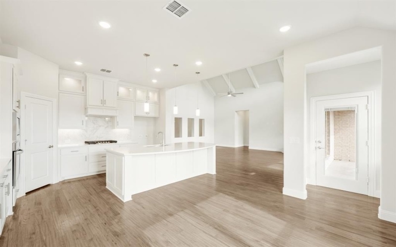 3909 Hidden Cove Court, Rockwall, TX 75032, 4 Habitaciones Habitaciones , ,2 BañosBaños,Residential,En Venta,3909 Hidden Cove Court,20790126