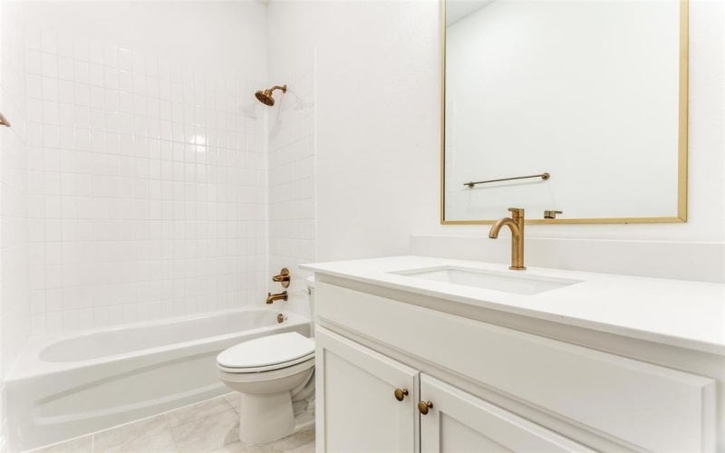 609 E Thoroughbred, Willow Park, TX 76087, 3 Bedrooms Bedrooms, ,3 BathroomsBathrooms,Residential,For Sale,609 E Thoroughbred,0,20794762