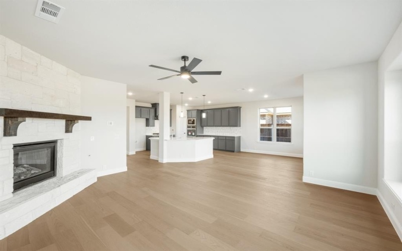 145 Fireberry Drive, Glenn Heights, TX 75154, 5 Bedrooms Bedrooms, ,5 BathroomsBathrooms,Residential,For Sale,145 Fireberry Drive,20794866