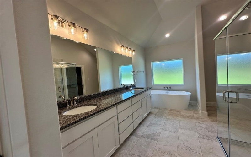 684 CR 1560, Chico, TX 76431, 3 Bedrooms Bedrooms, ,2 BathroomsBathrooms,Residential,For Sale,684 CR 1560,20795055