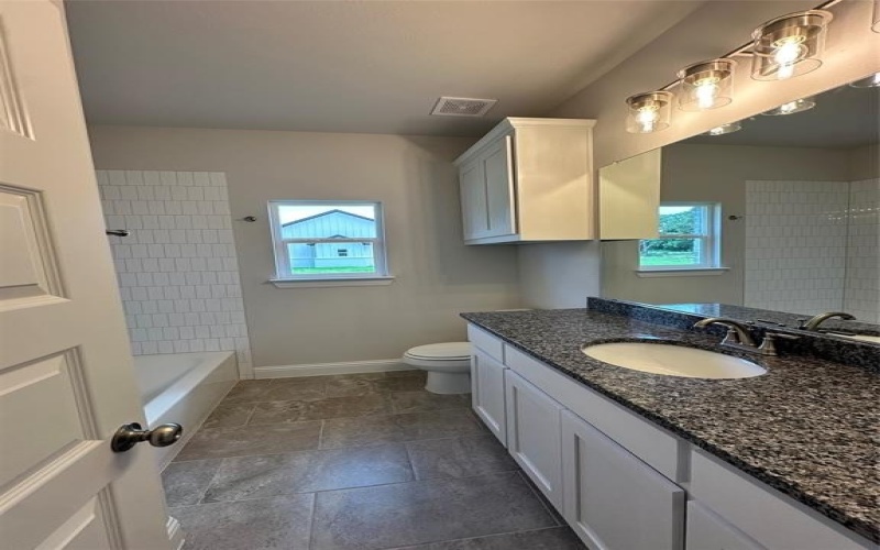 684 CR 1560, Chico, TX 76431, 3 Bedrooms Bedrooms, ,2 BathroomsBathrooms,Residential,For Sale,684 CR 1560,20795055