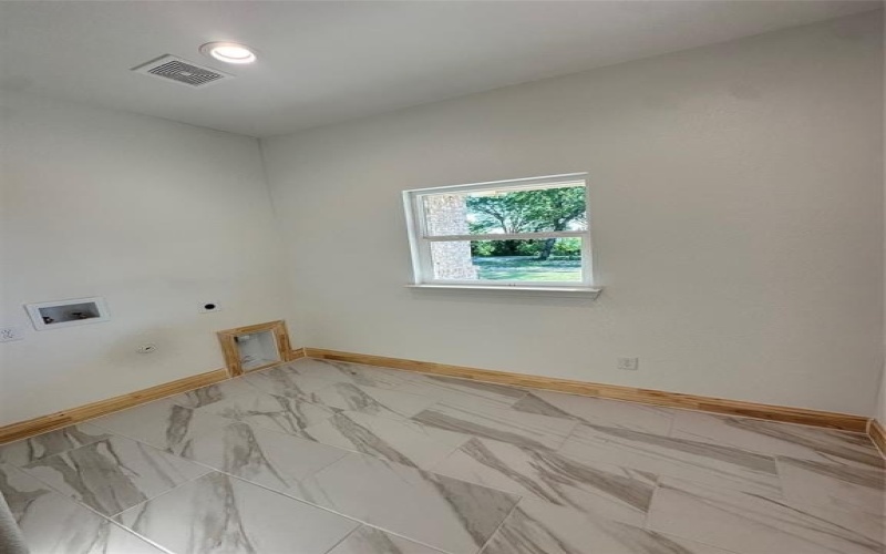 684 CR 1560, Chico, TX 76431, 3 Bedrooms Bedrooms, ,2 BathroomsBathrooms,Residential,For Sale,684 CR 1560,20795055