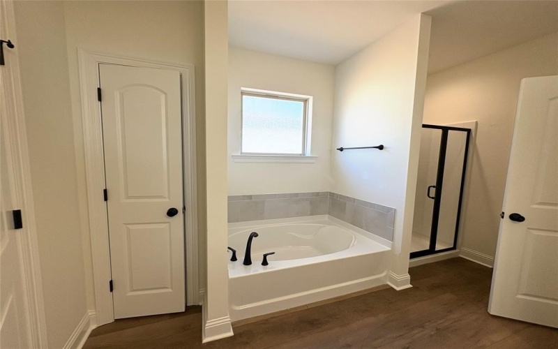 650 HILLTOP Circle, Shreveport, LA 71107, 3 Bedrooms Bedrooms, ,2 BathroomsBathrooms,Residential,For Sale,650 HILLTOP Circle,20795148